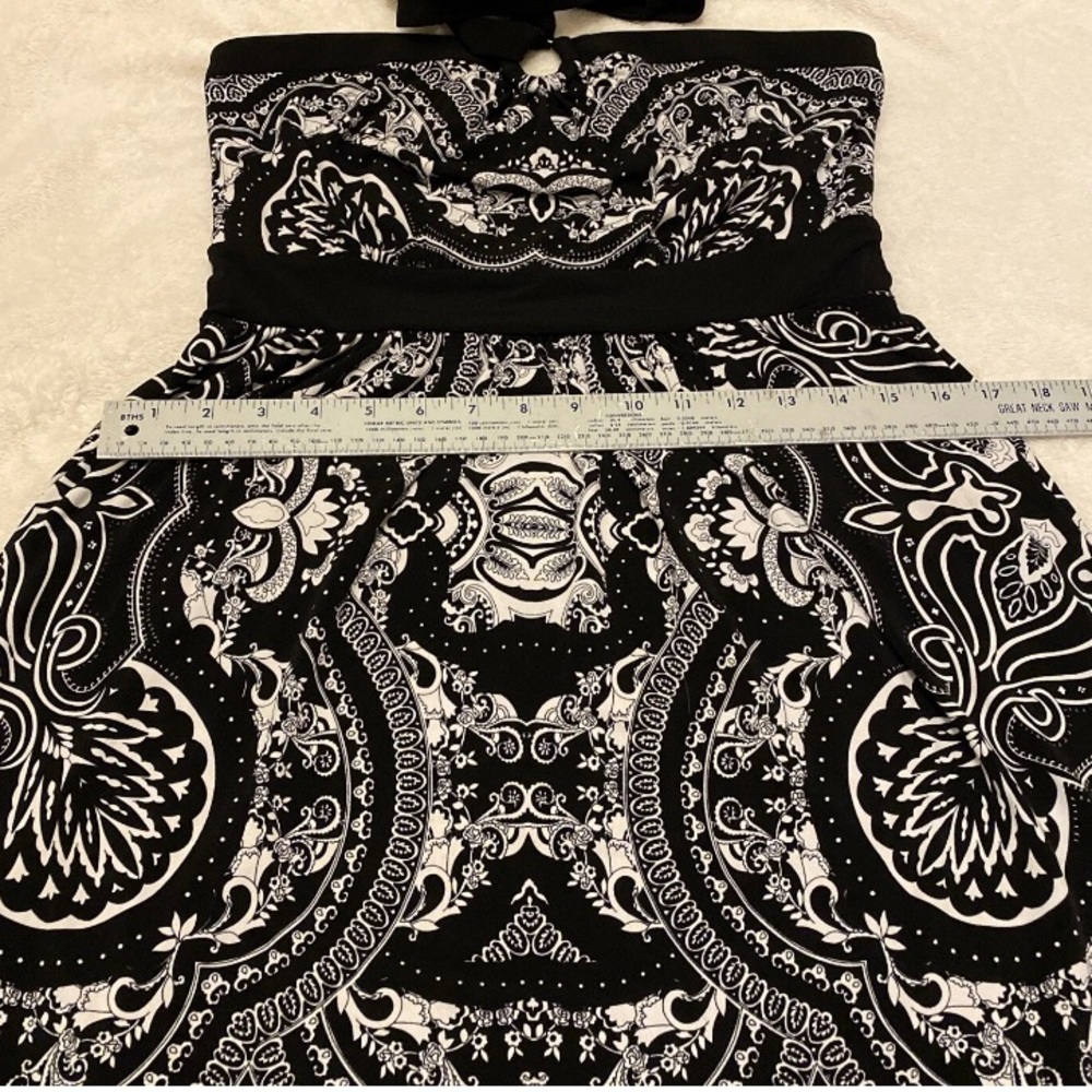 White House Black Market Black and White Halter Dress - Picture 11 of 12